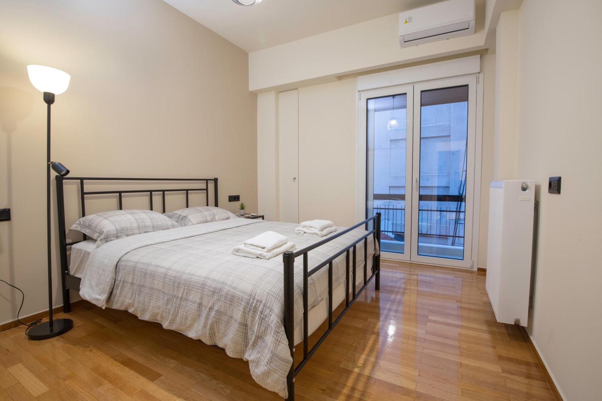 Urban Spacious Apartment Near Kallimarmaron Athens Luaran gambar