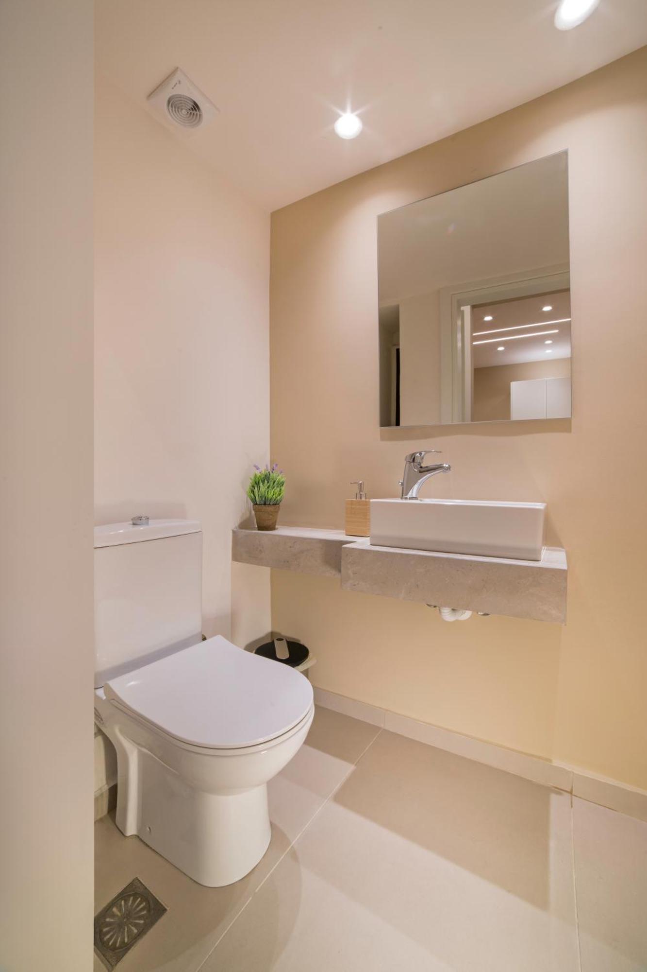 Urban Spacious Apartment Near Kallimarmaron Athens Luaran gambar